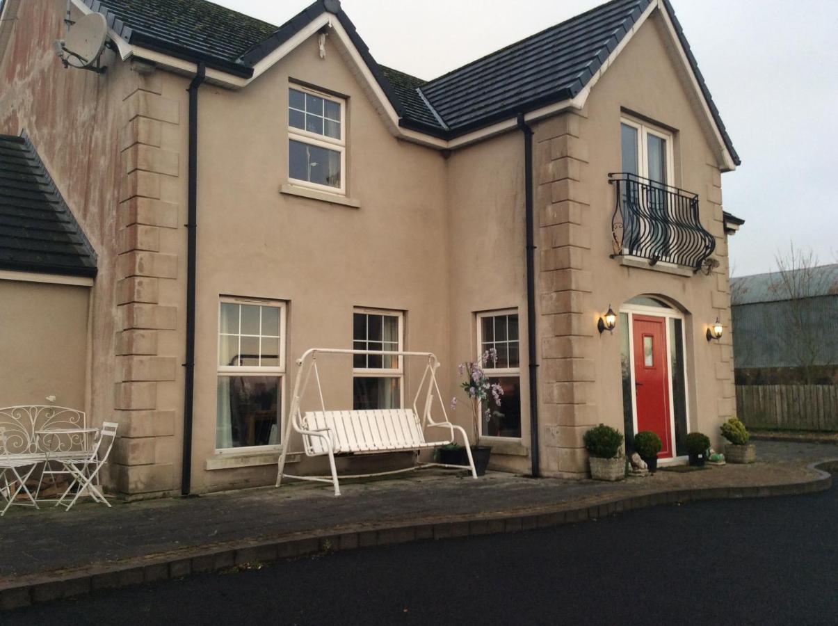 Country House And Spa Coleraine Bagian luar foto
