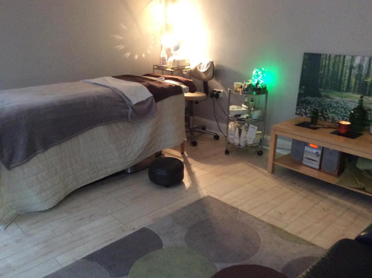Country House And Spa Coleraine Bagian luar foto
