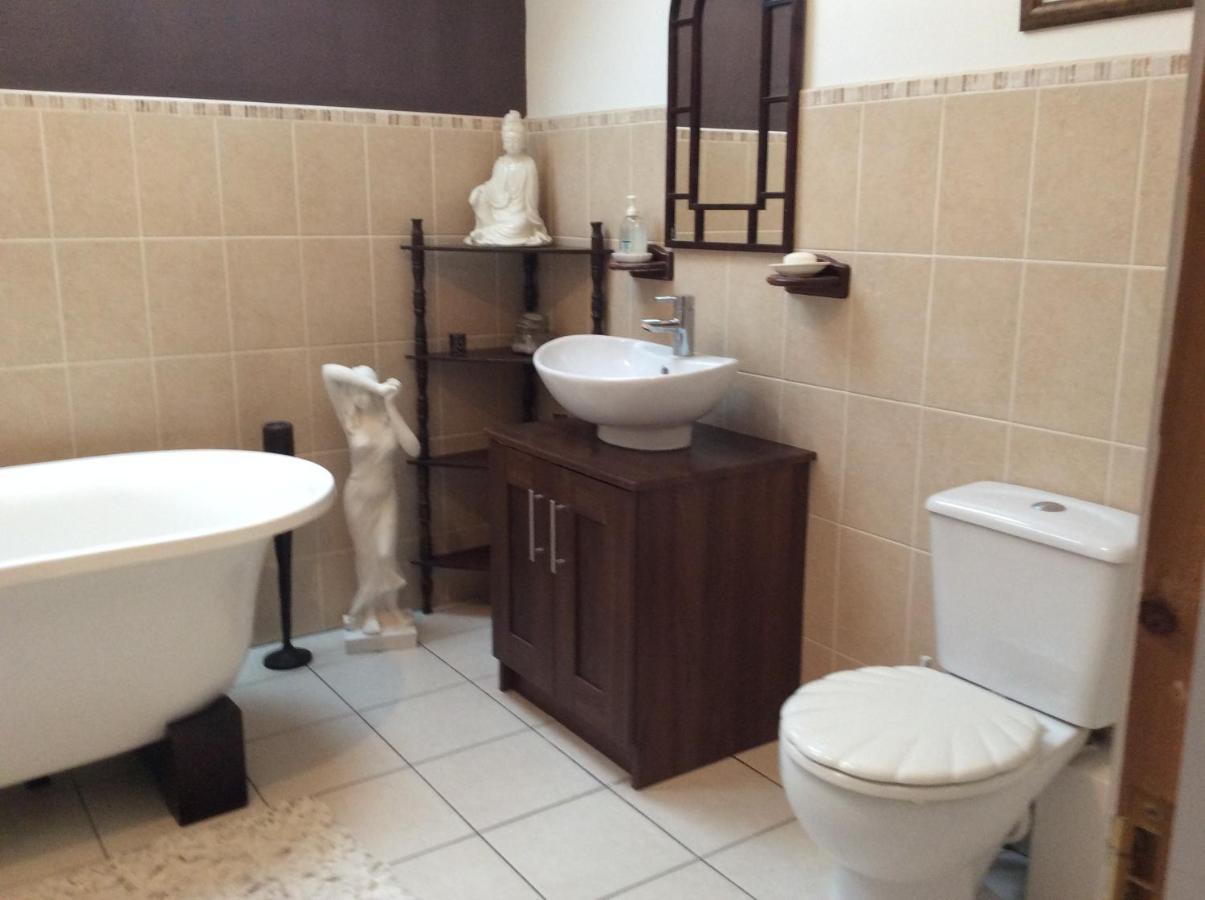 Country House And Spa Coleraine Bagian luar foto