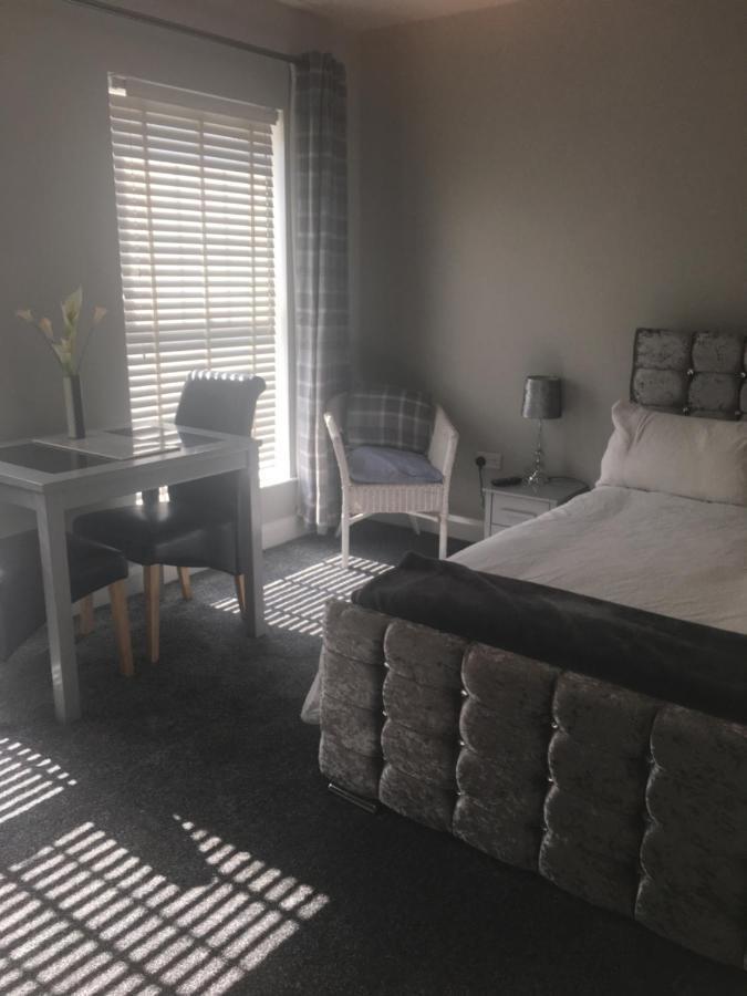 Country House And Spa Coleraine Bagian luar foto